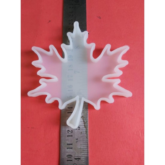 Maple leaf Mold