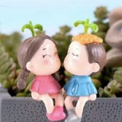 K Couple Miniature 