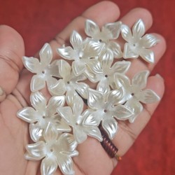 Pearl  Resin Flower Flatback