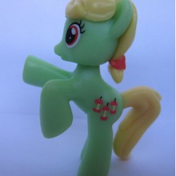 HASBRO My Little Pony FRIENDSHIP IS MAGIC BLIND BAG 