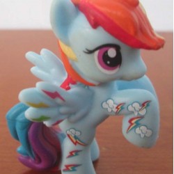 Blue Full thunderHASBRO MY LITTLE PONY