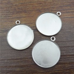 Silver plated/bronze Round Necklace Pendant